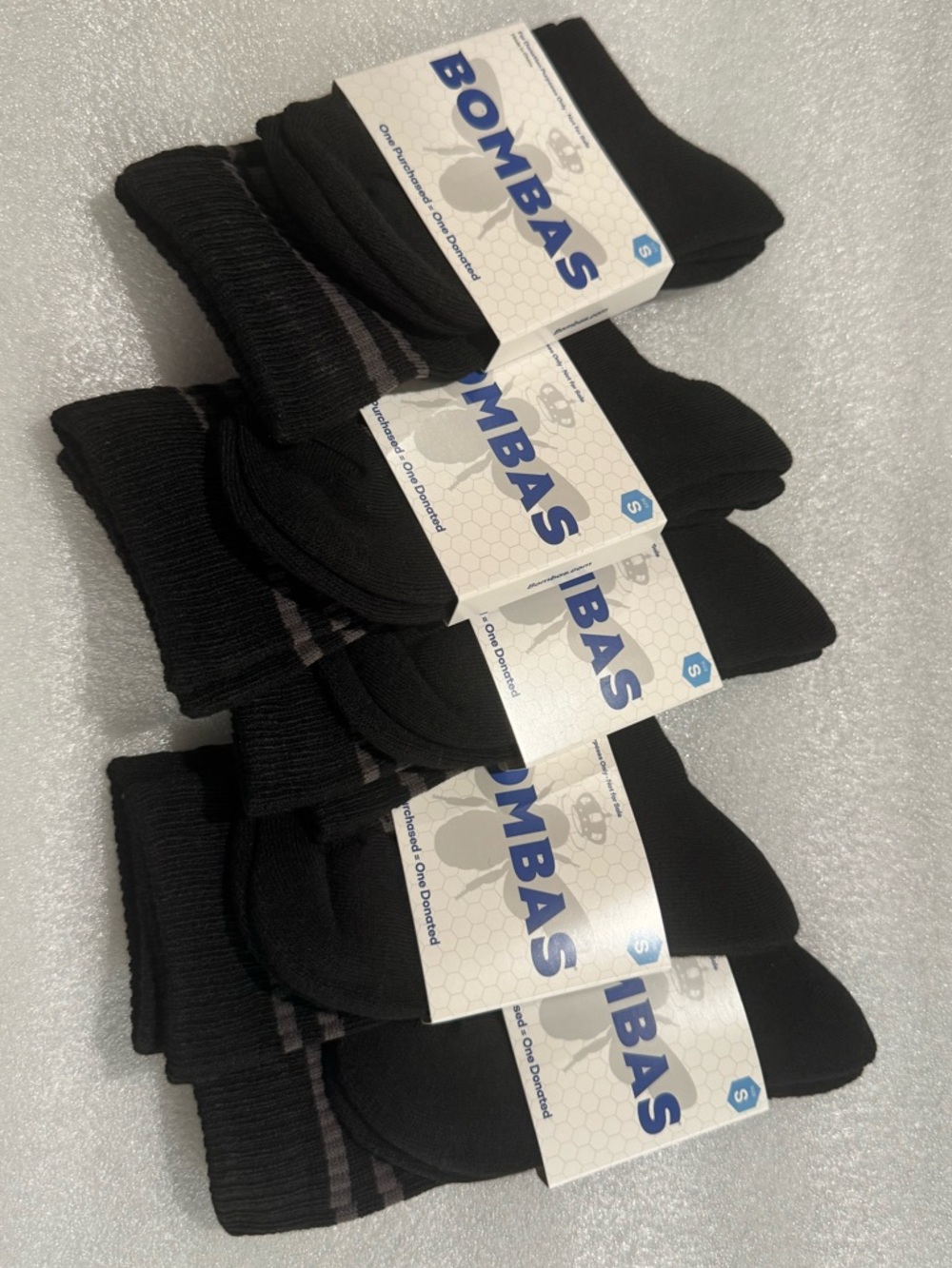 Bombas Unisex Black Crew Socks - 5 Pairs  Lot Size Small